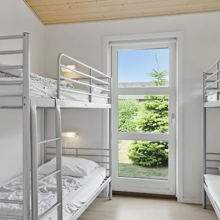 Bertram - 1-9km From The Sea By Interhome